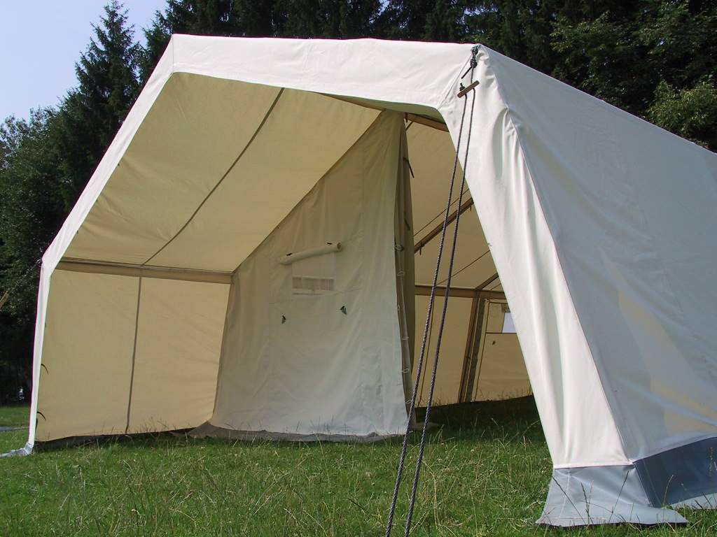 Gruppen- & Lagerzelte White Line