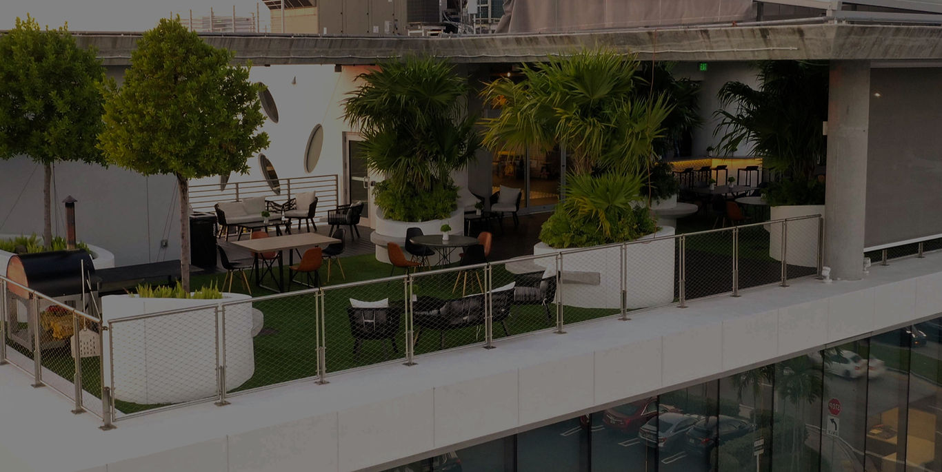 Aventura Skybar