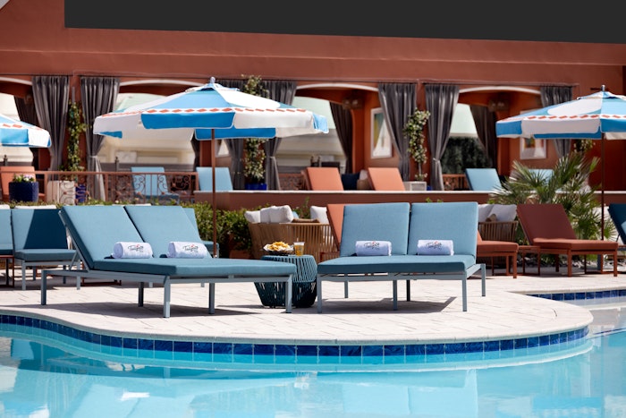 Lounge Chair Reservation