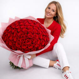 100 Red Roses Grand Wrapped Bouquet