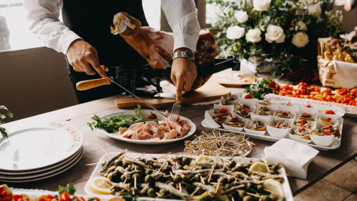 Cocktail-Style Reception Catering
