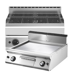 Grillplatte, 1/3 gerillt / 2/3 glatt, 70 × 65 × 30 cm, 400 V, 9 kW