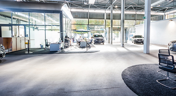 Showroom (Event-Bühne + Bistro Fritz)