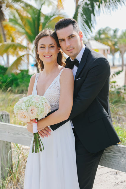 Deluxe Beach Wedding