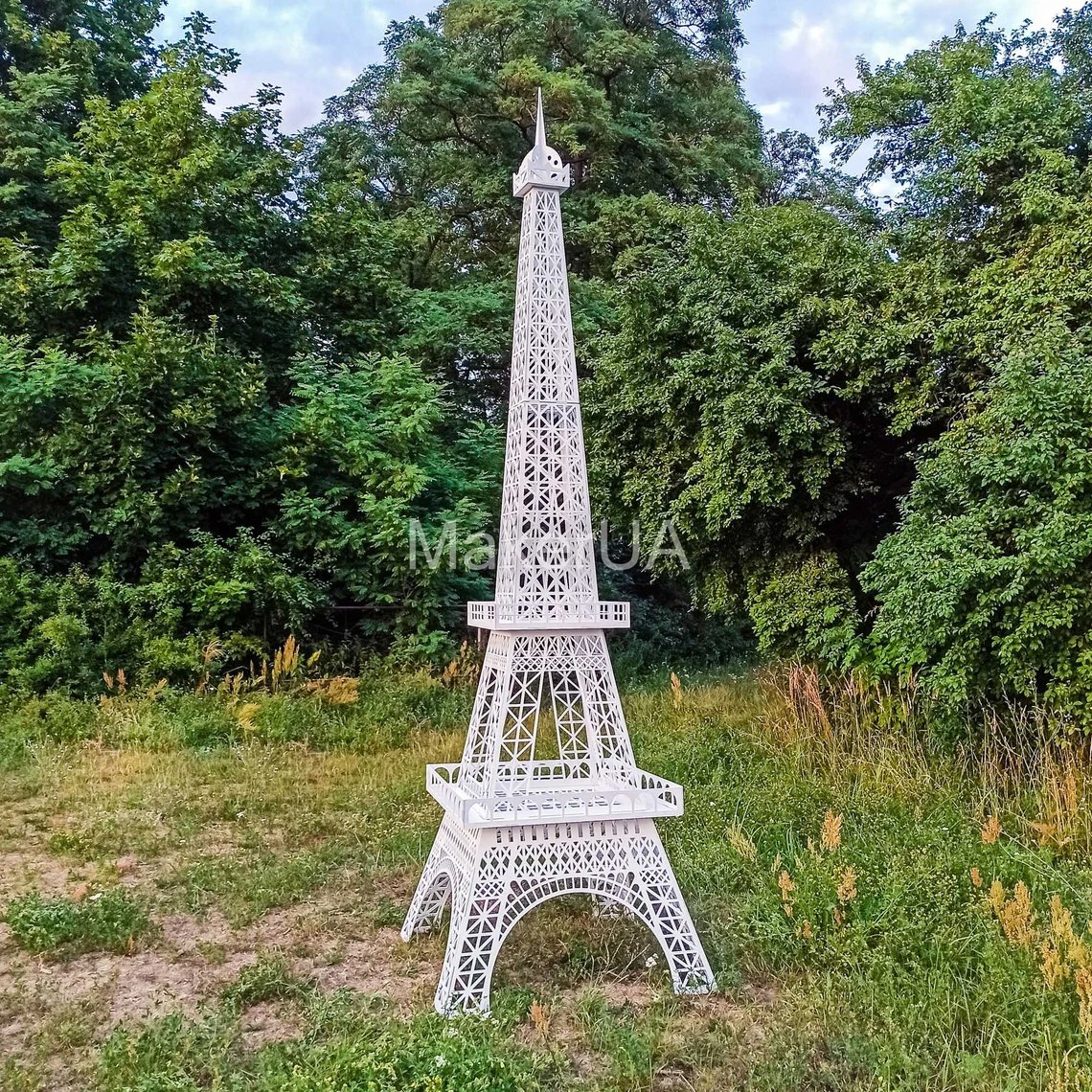 6.6 ft Eiffel Tower Decor