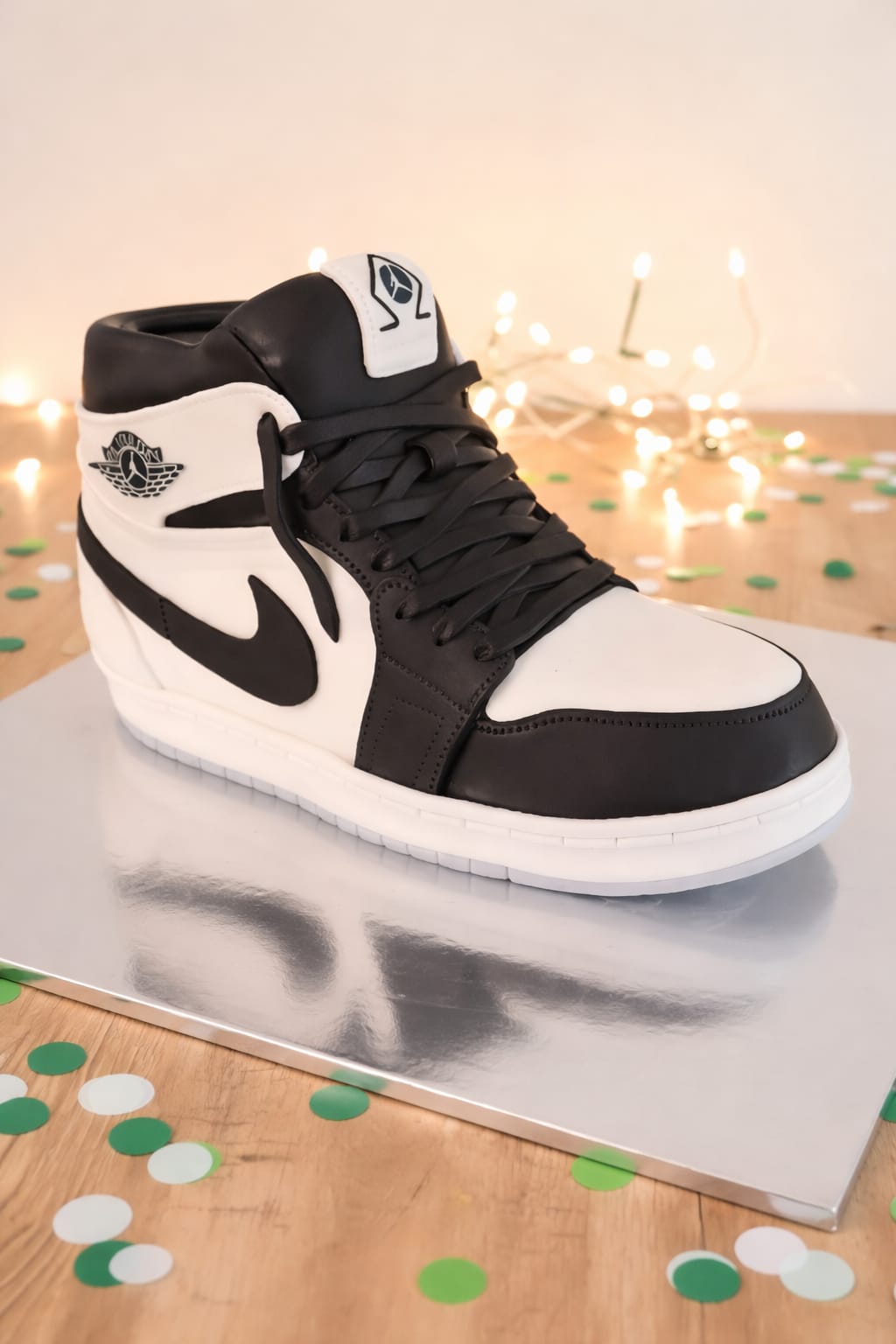 Custom 3D & Sculpted Cakes