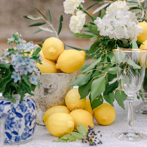 Decoración de ambiente: guirnaldas, farolillos y abanicos de papel