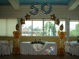 Balloon Arch with Numbers for Weddings