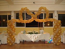 Double Heart Balloon Wedding Arch