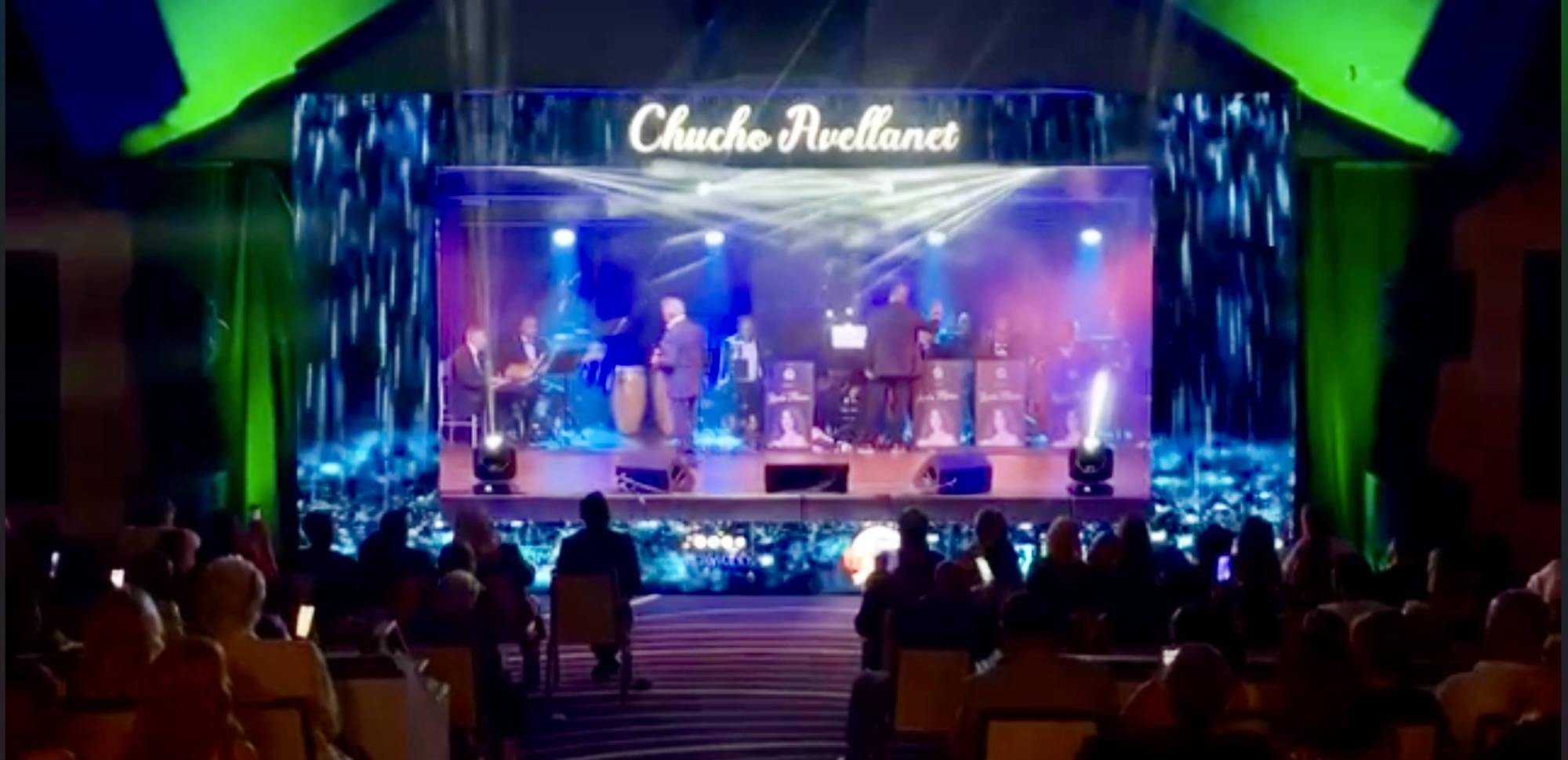 Projector & Big Screen Rental