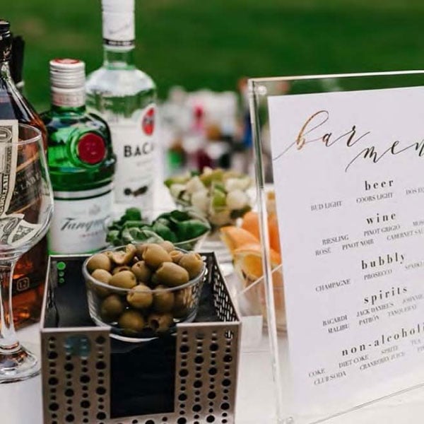 Full-Service Bar & Cocktail Service