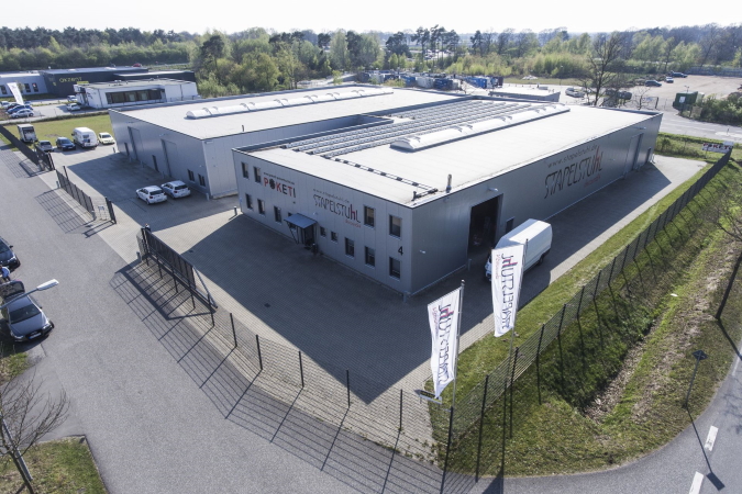Stapelstuhl Berlin Catering Blau