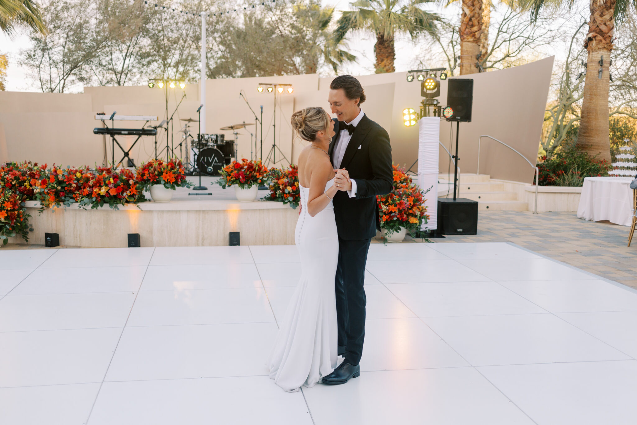 VIVA Band – Live Wedding Music Band