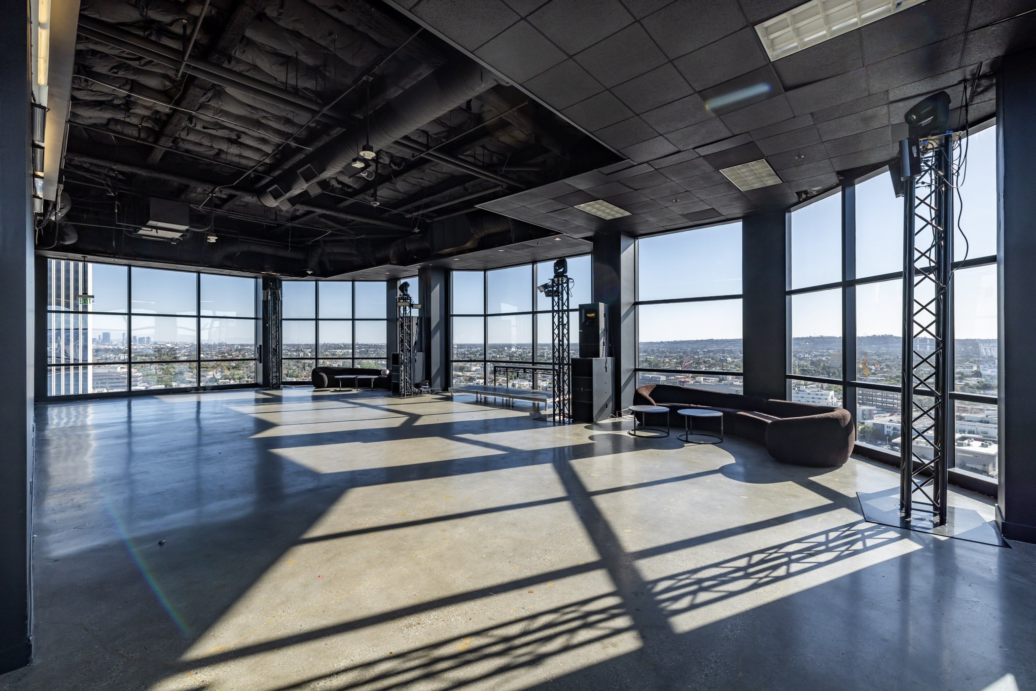 Pluto LA Penthouse
