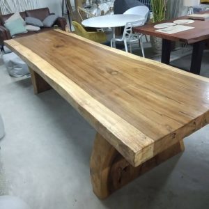 Mesa de comedor de madera de Suar de 3 metros