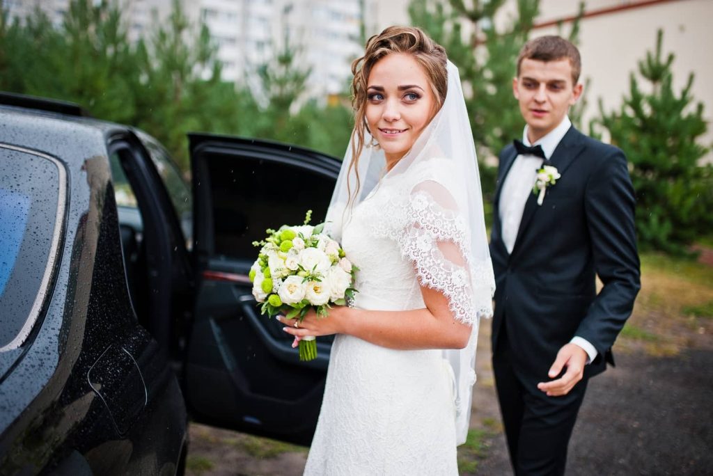 Location de voiture avec chauffeur pour mariage & évènements