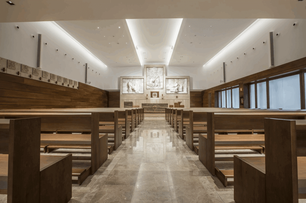 Silla del Celebrante / Cátedra episcopal