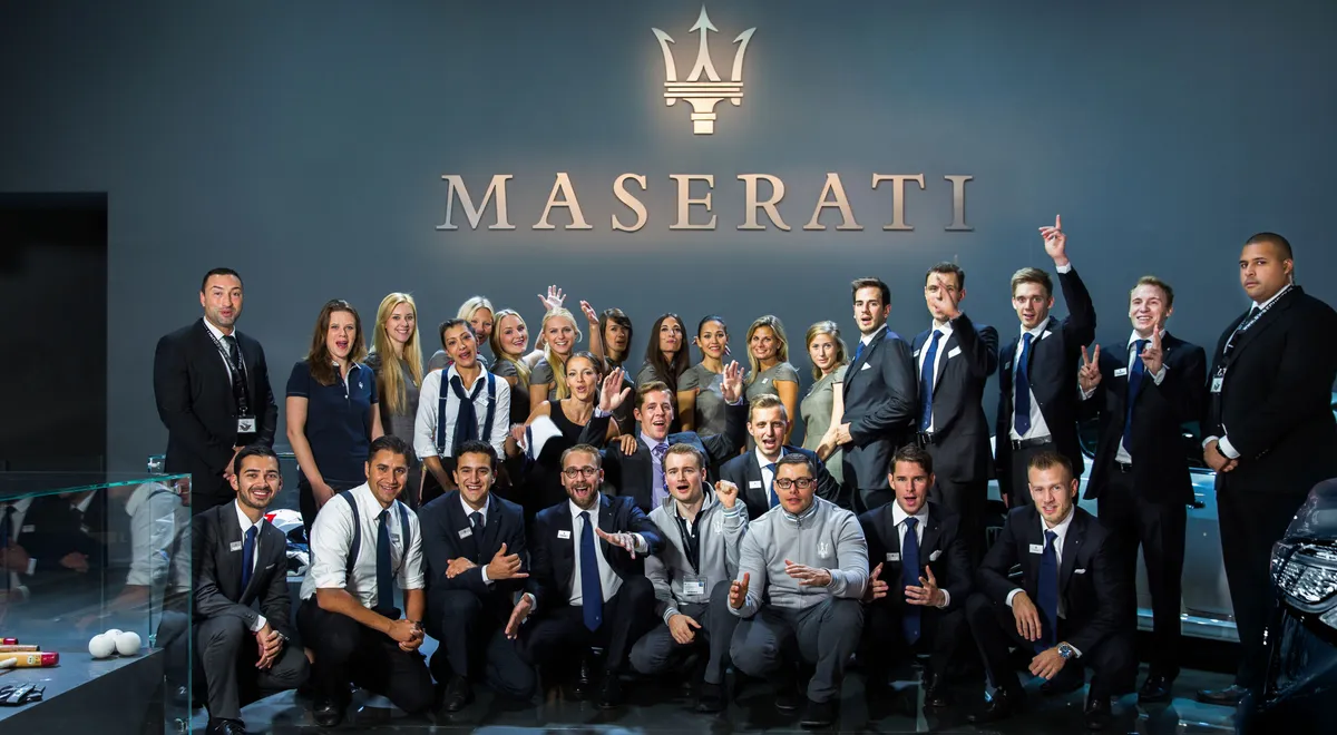 Hosts & Hostessen