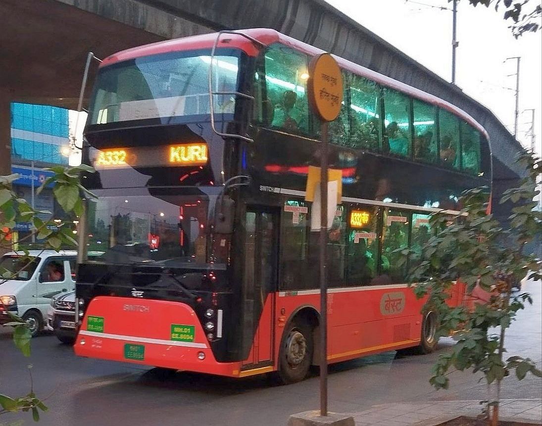 Autocar double étage