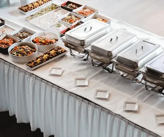 Buffet und Menüs
