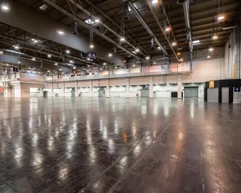 Halle 4