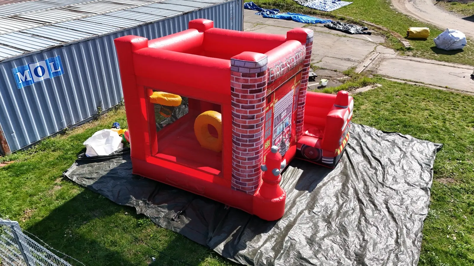 Feuerwehr mit Rutsche