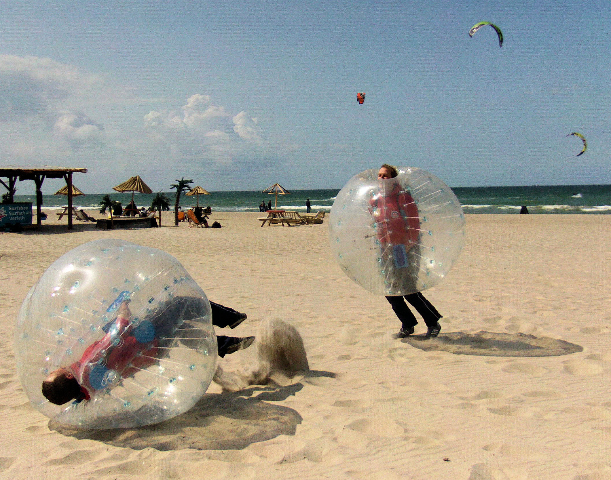 8 Bubble Soccer / Football ca. 3 Stunden in Rostock