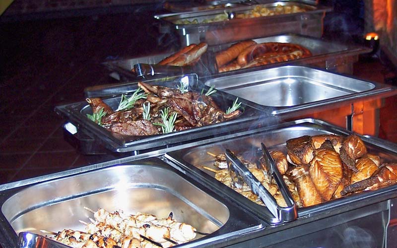 Warme Speisen Buffet