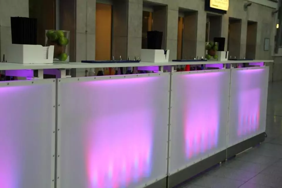 Mobile LED Cocktail & Kaffeebar