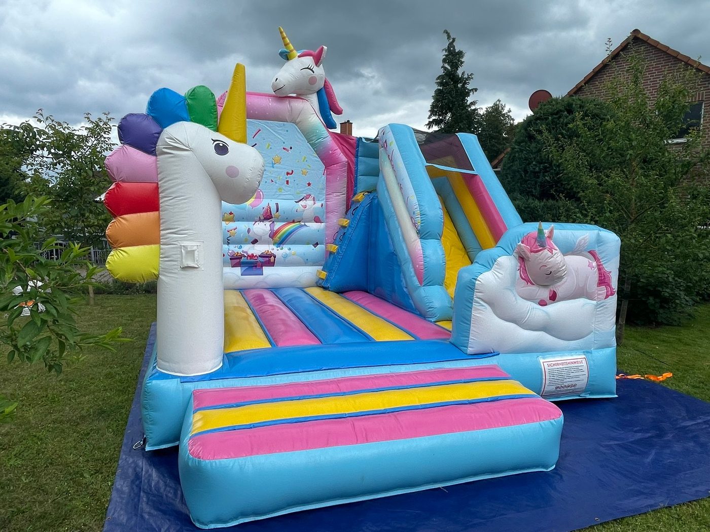 Einhornland