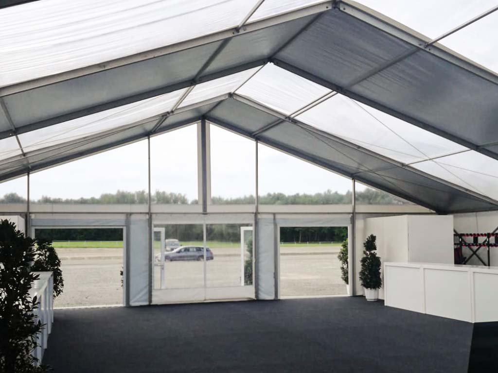Pagodenzelte, Walkways und Apsiden