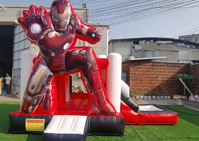 Ironman Hüpfburg