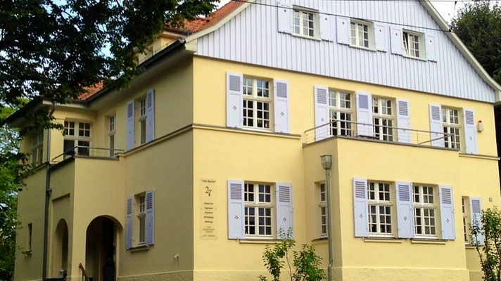 Tagesmiete ViLLA BECHER – Komplette Etage (Inklusivangebot)