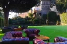 Divani Chesterfield