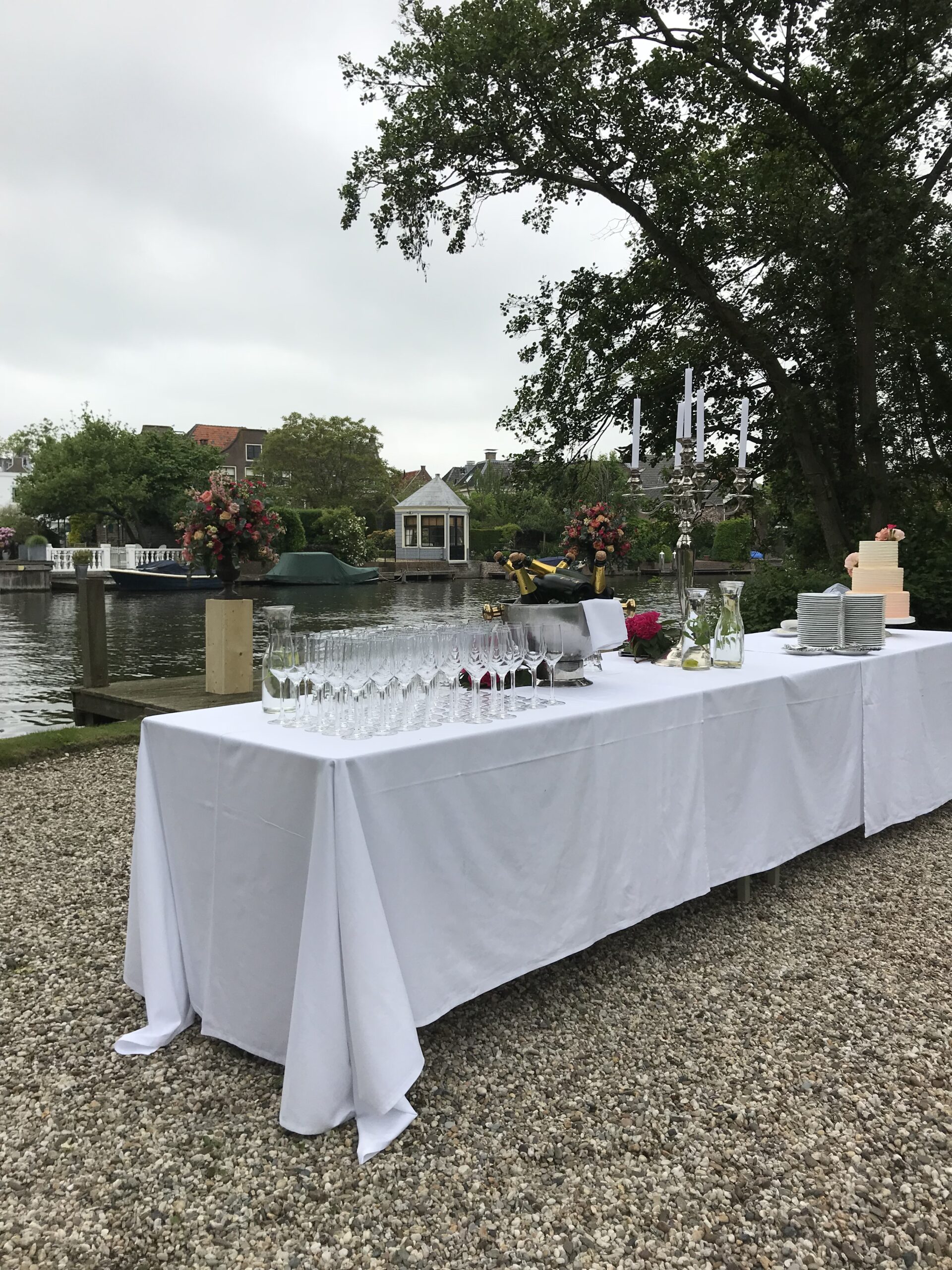 Triade Party Rent