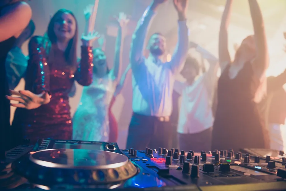 DJ huren bruiloft