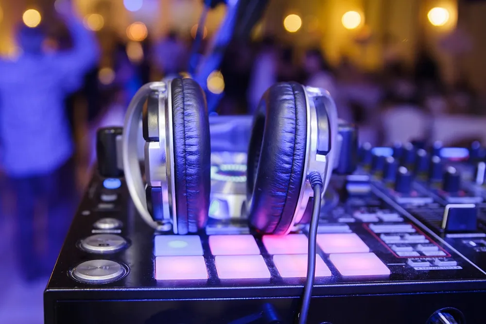 DJ huren themafeest