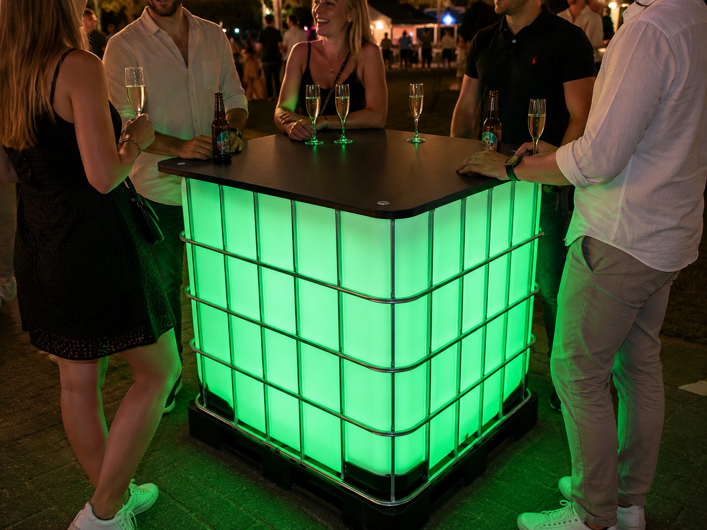 DAIVEXO Light Cube statafel (huur)