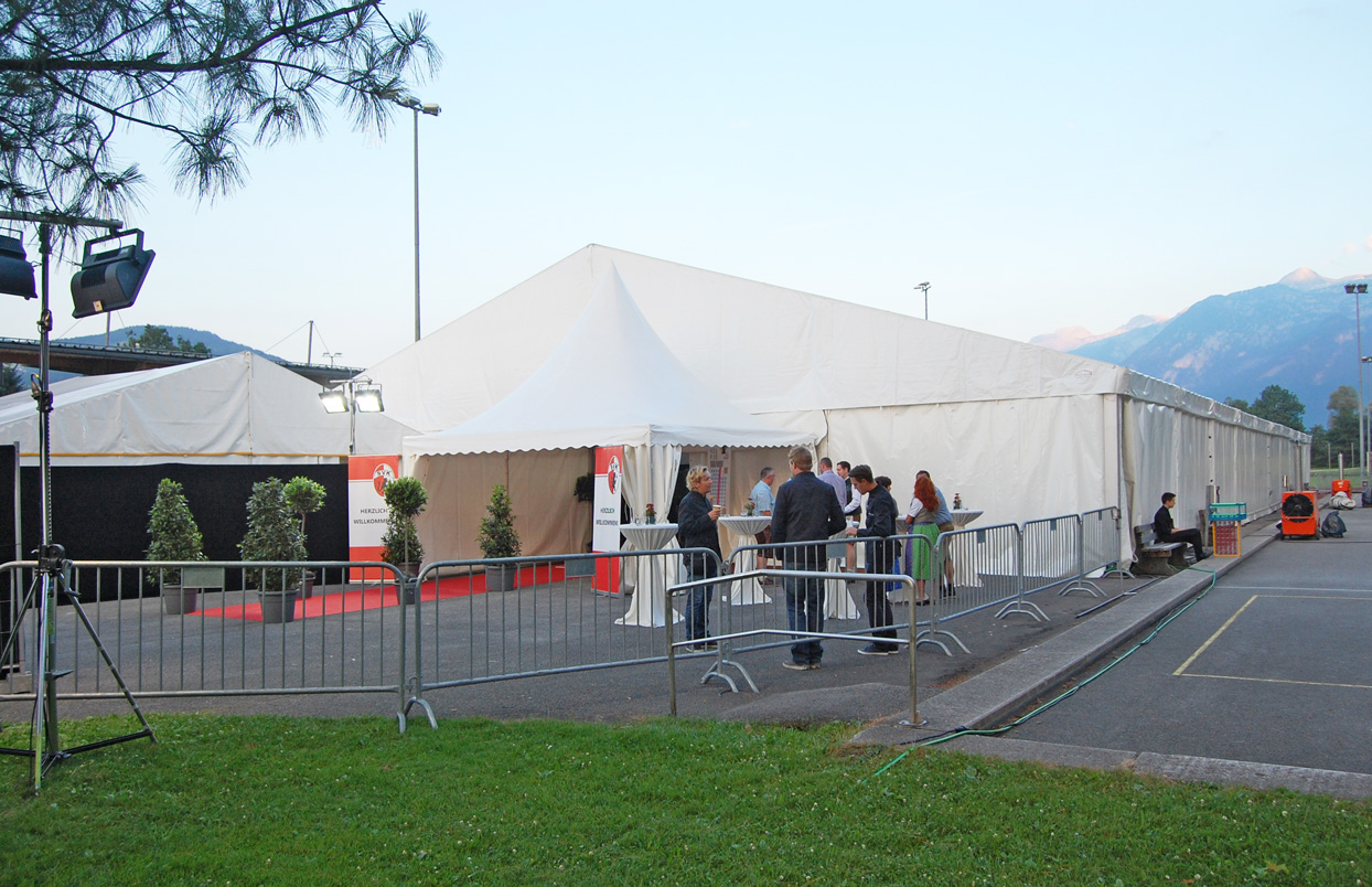 Zelt 20 + 3 + 3 m (26 m)
