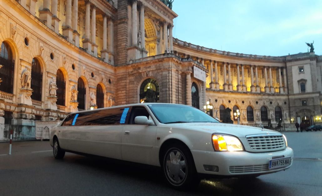 Stretchlimo Cadillac Deville Mirage