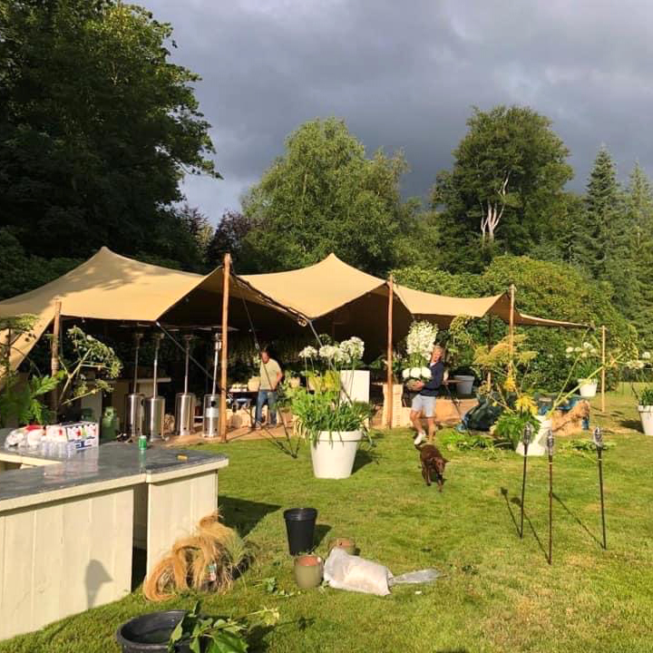 Stretchtent 150 m2