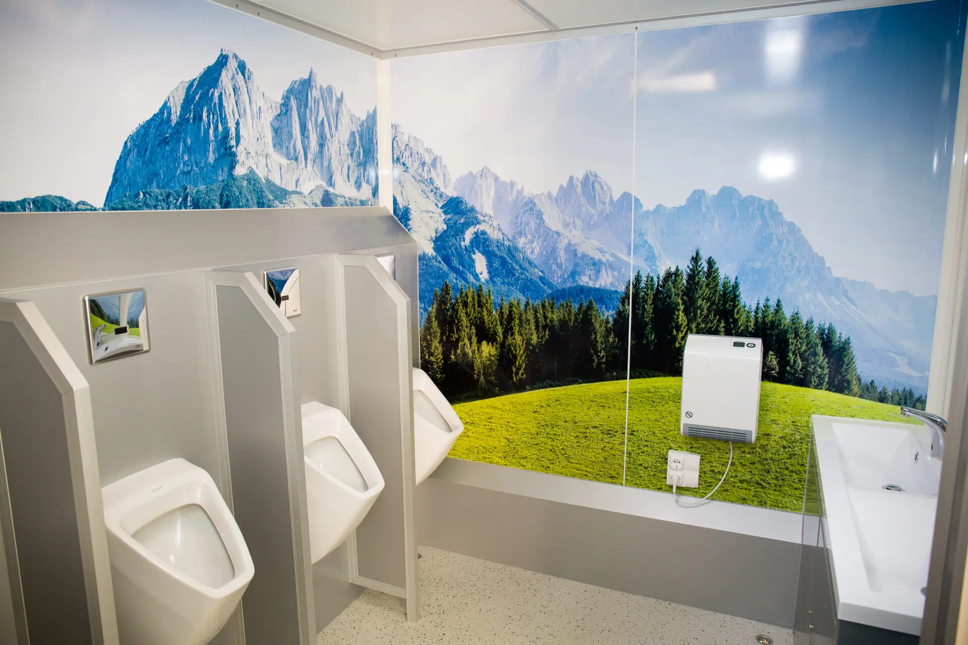 Toilettenwagen „3 & 1“ silber