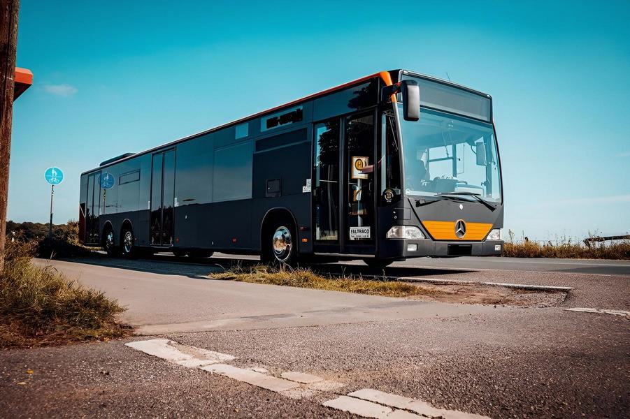 Umgebauter Linienbus