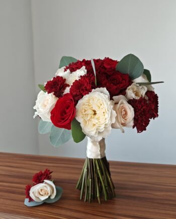 Ramo de novia natural con rosas inglesas