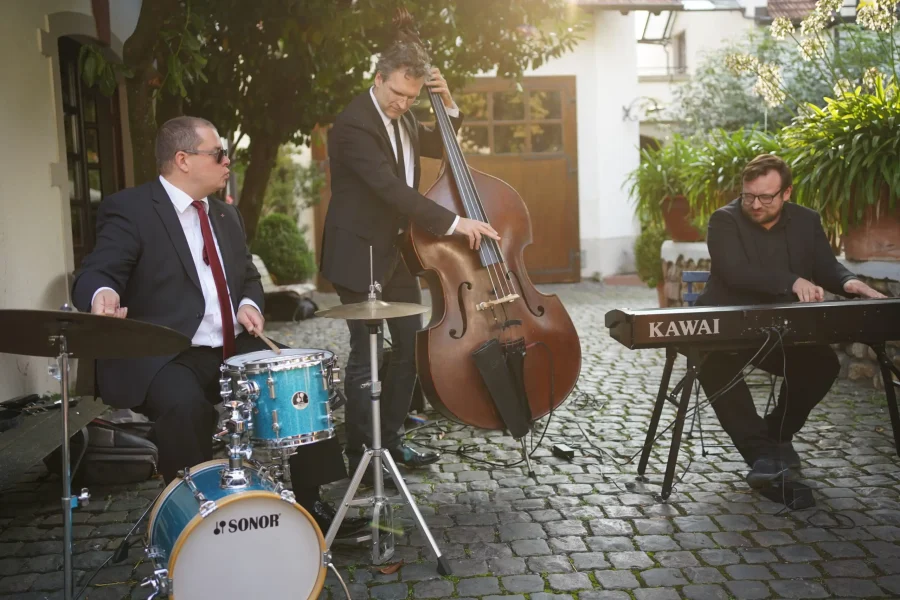 Trio Lautsprache