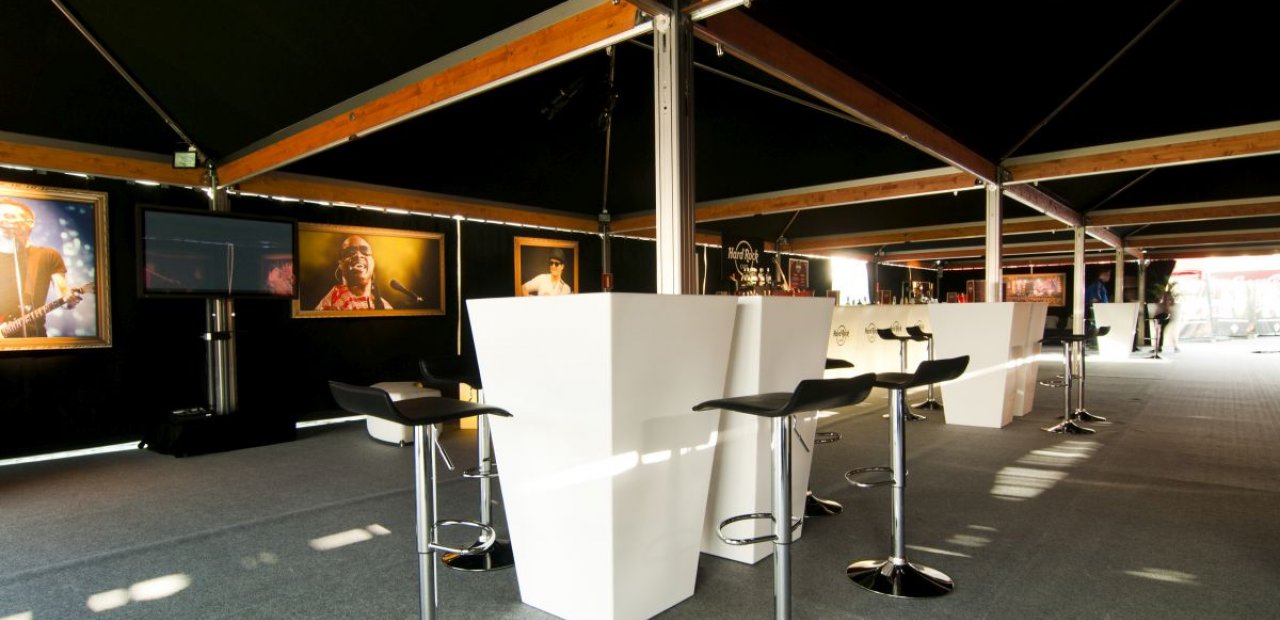 Alquiler de mobiliario Chill Out