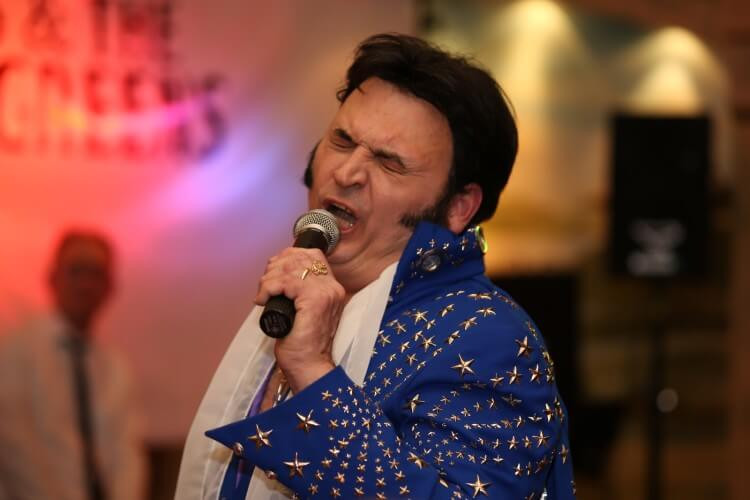 Elvis & The Evergreens Musikshow