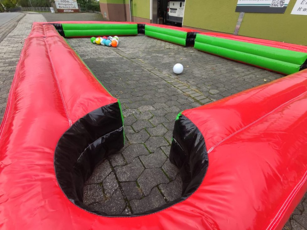 Fussball-Billard