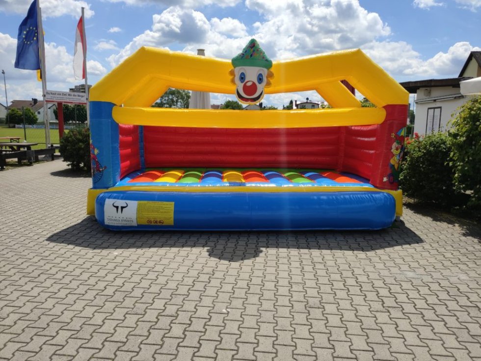 Hüpfburg Clown