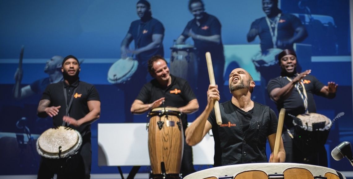 SYNERGYBEATS® Interaktive Teamevents & Shows